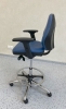 Krzesło laboratoryjne INTERSTUHL LP 2, wysokość 50 65 cm 3.jpg